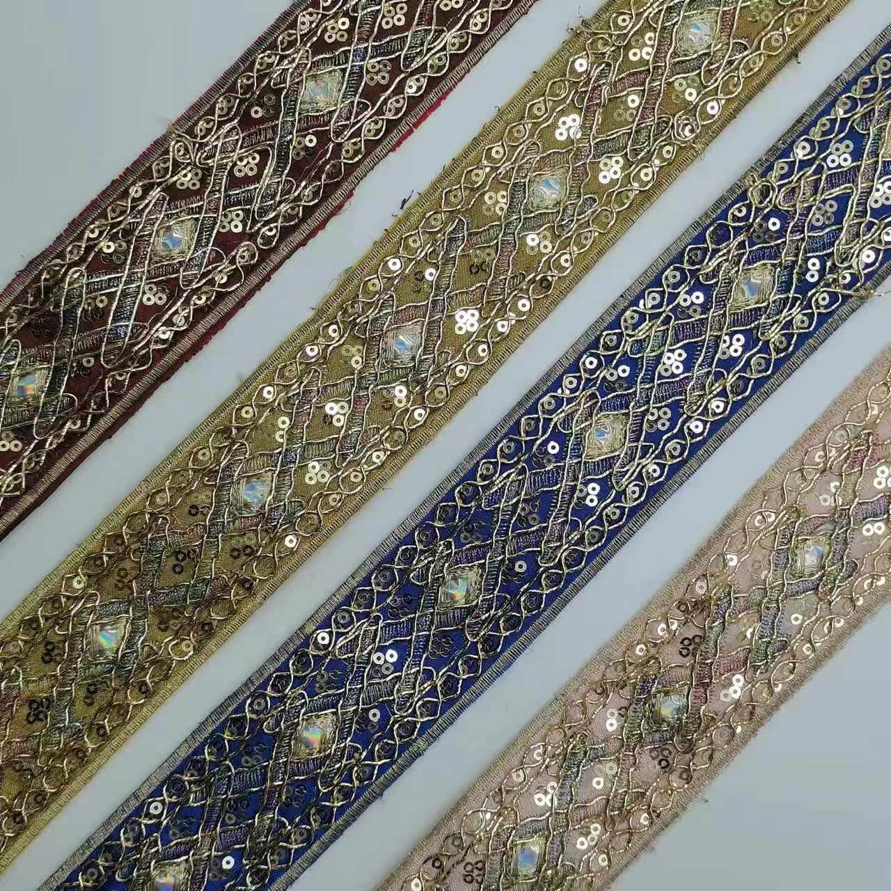 Wholesale Gold Emboiled Lace Trim for Women's Clothing Fashion Circular Sequin Belt with Horsehair Clothing Lace Suppliers