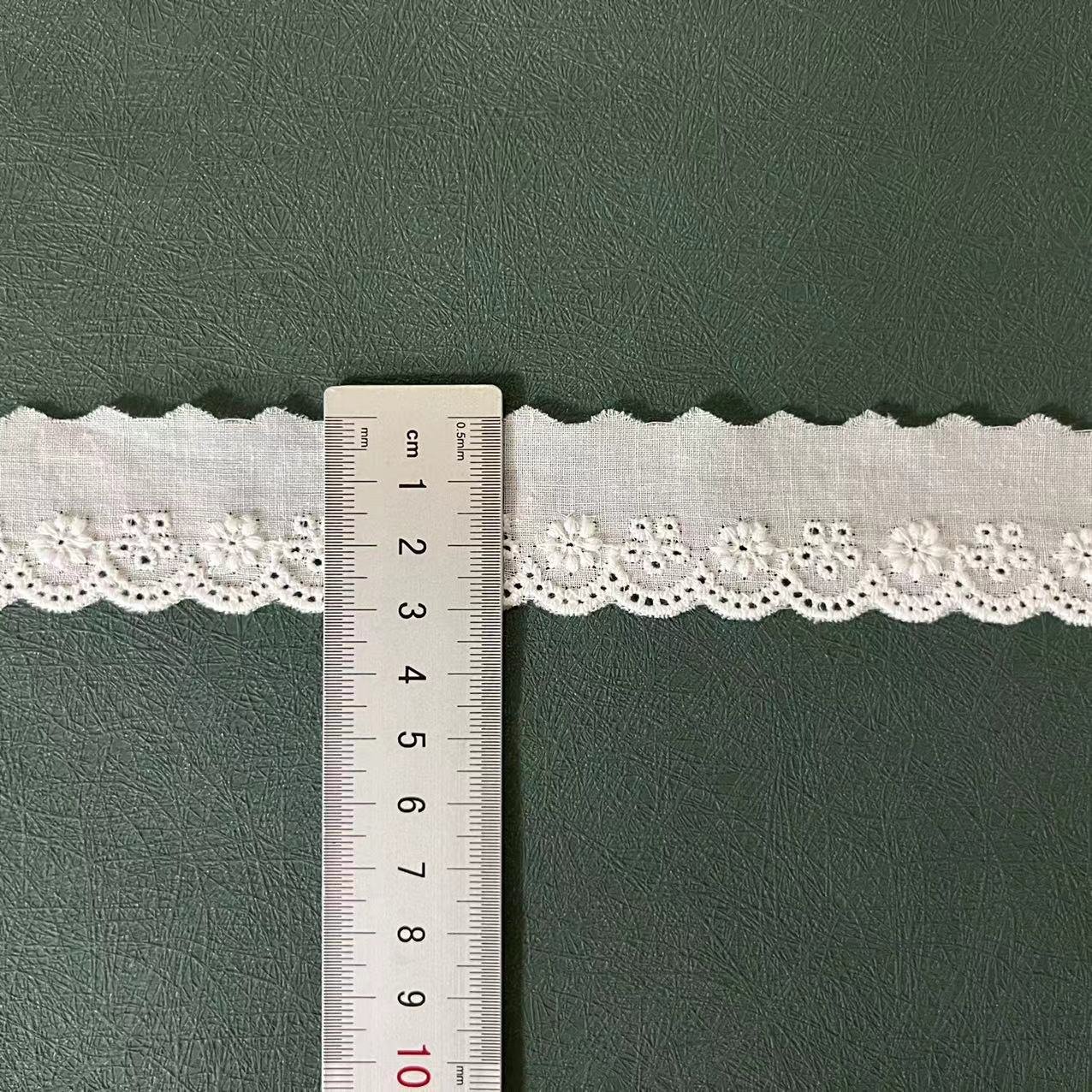 Top Quality Luxury New design Flower Border Ivory embroidery 100% cotton lace trim For Women Lingerie Dress