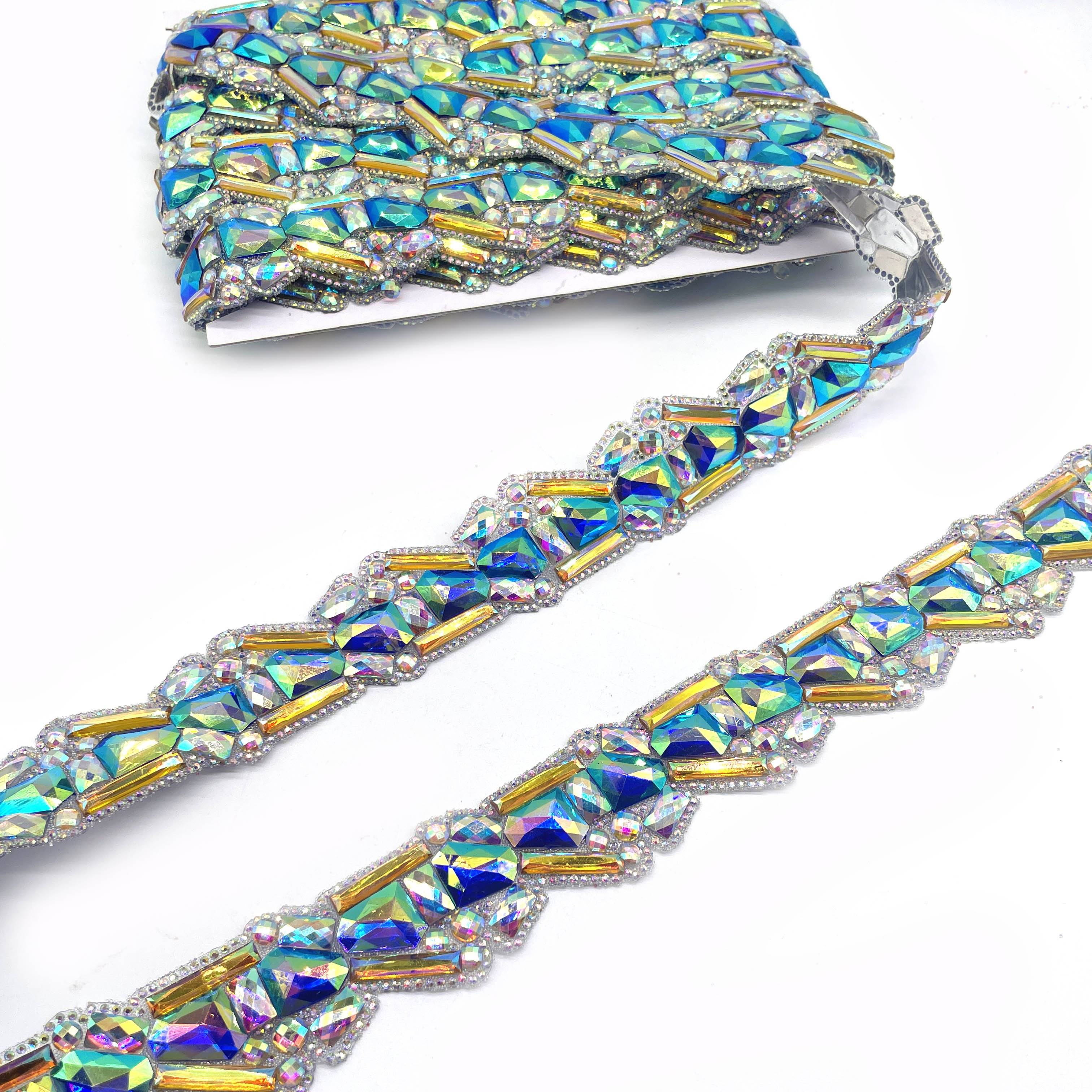 Customizable Hot Fix Resin Rhinestone Diamond Trims for Shoes Garments Bags Carnival Decorations Inspired Caribbean Style