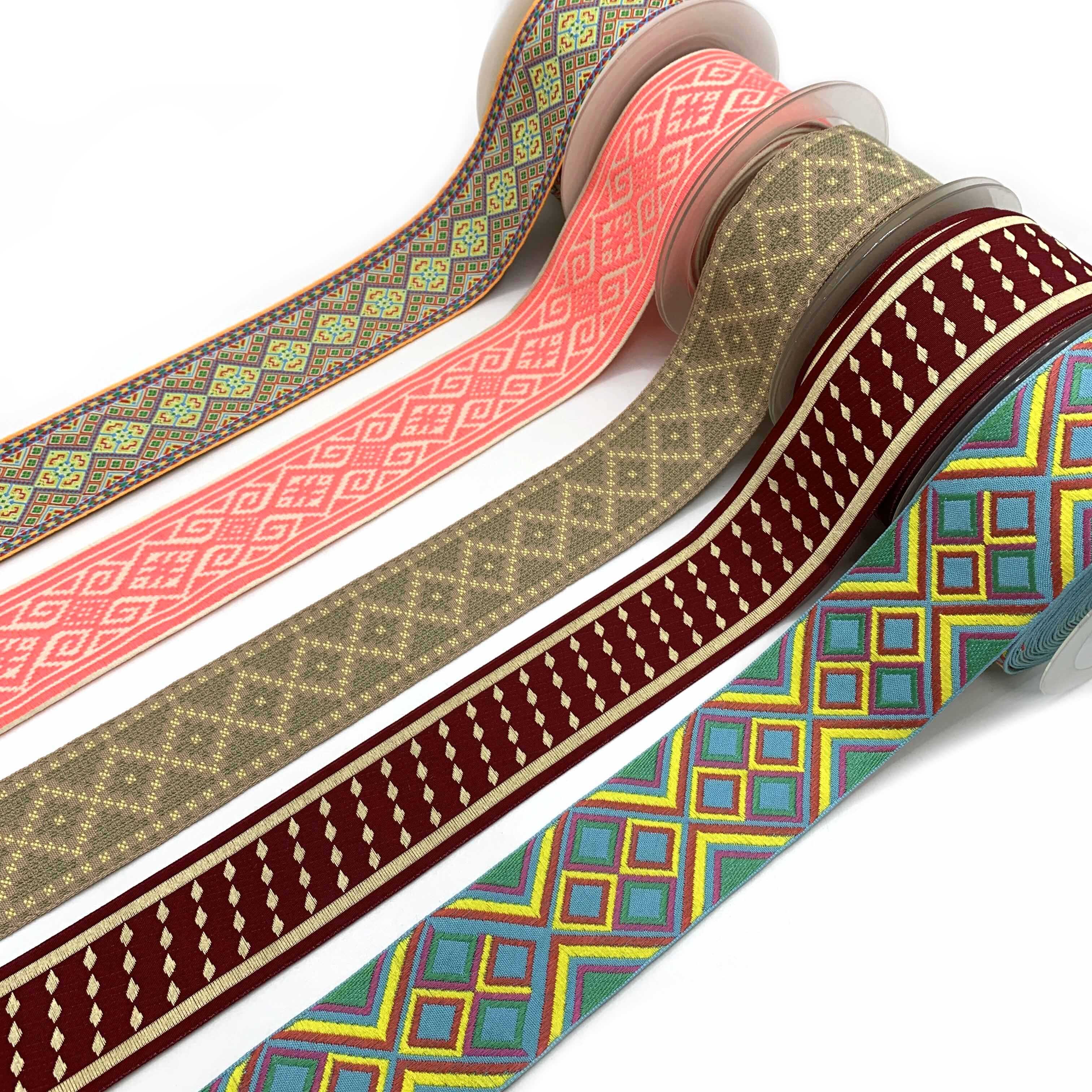 Custom Durable 5 cm Rhombus Geometric Pattern Webbing Gold Metallic Wire Polyester Jacquard Webbing
