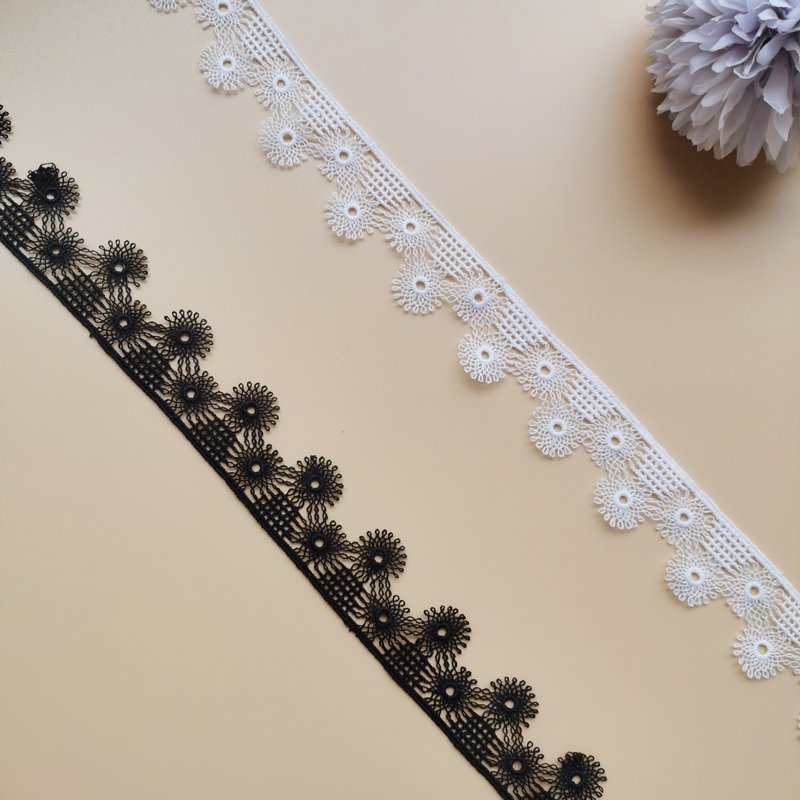 Polyester Lace Trimming Border Embroidery Water Soluble Elegant Lace Ribbon 4cm Wide White Lace Fabrics For Dresses