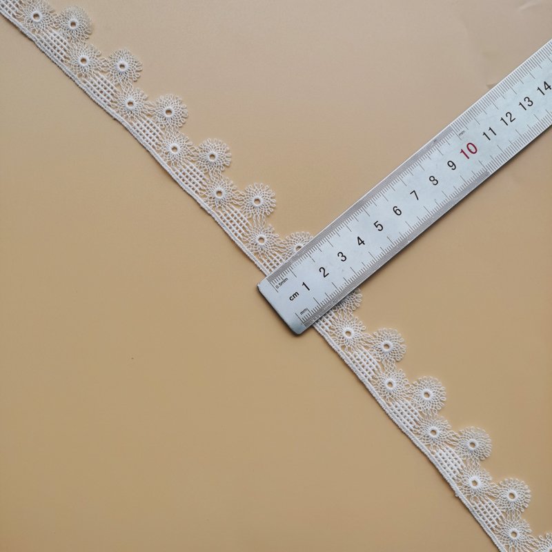 Polyester Lace Trimming Border Embroidery Water Soluble Elegant Lace Ribbon 4cm Wide White Lace Fabrics For Dresses