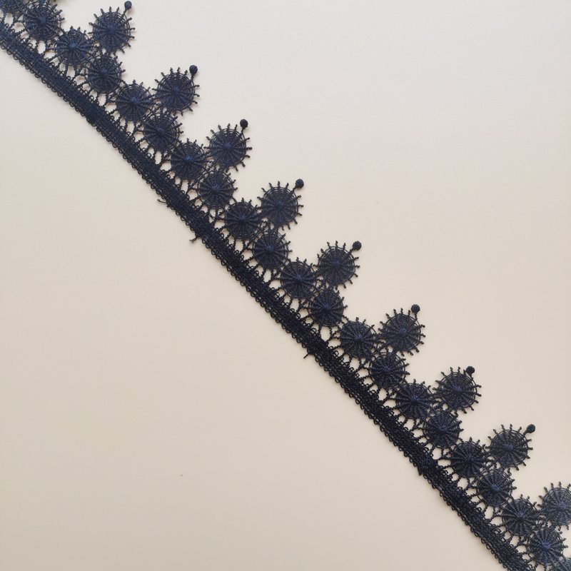 Polyester Lace Trimming Border Embroidery Water Soluble Elegant Lace Ribbon 4cm Wide White Lace Fabrics For Dresses