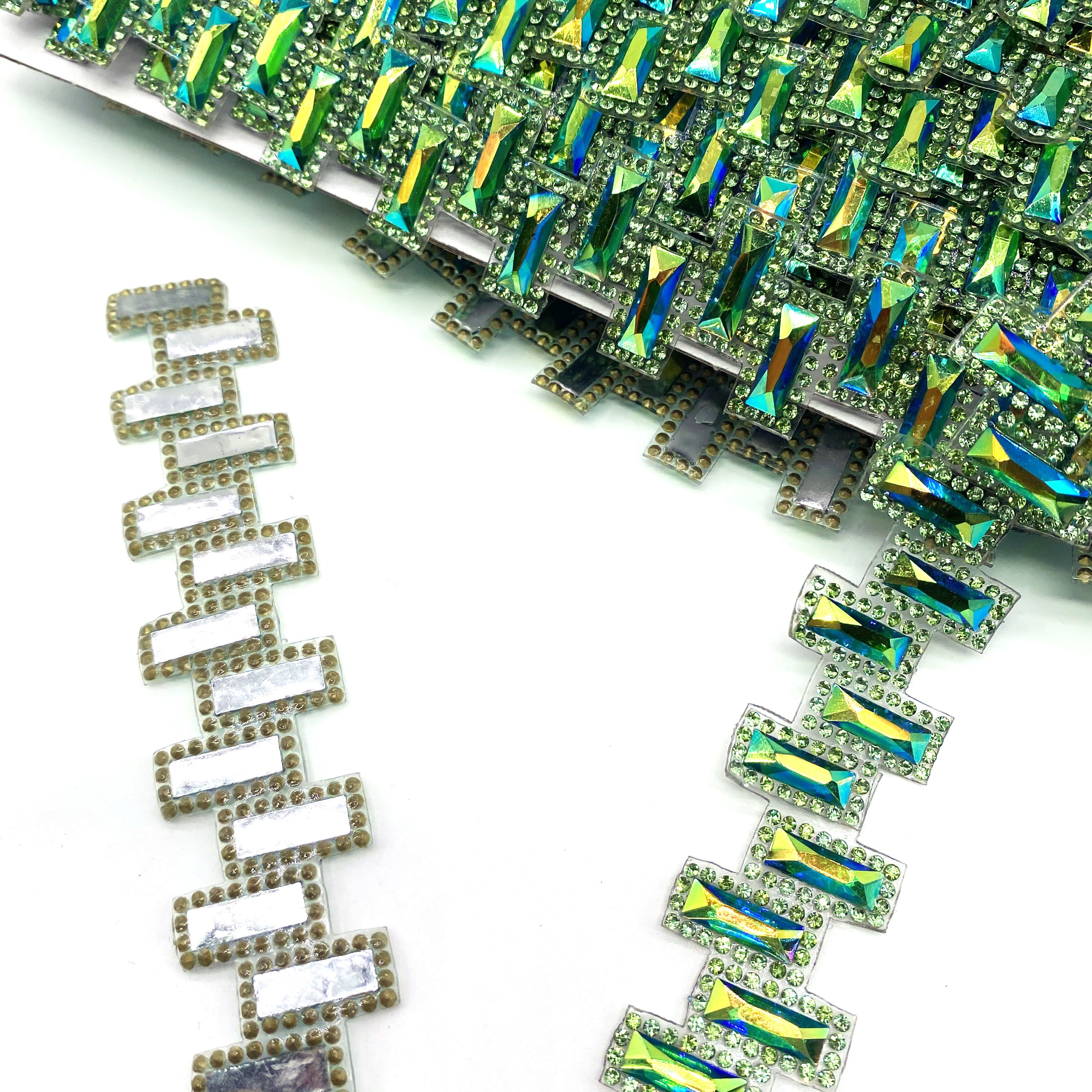 2024 Iron-On Crystal Appliques Hot Fix Rhinestones Stone Chain Trim Carnival Costume Decoration