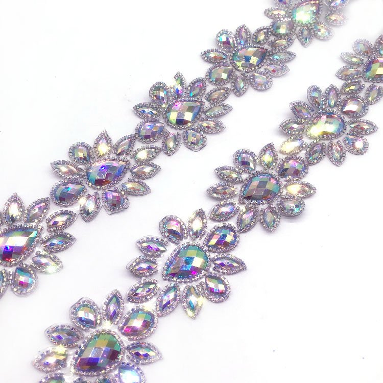 Charming iron on rhinestone trimming resin applique trim customized carnival couture rhinestone trimming for Toronto Carnival