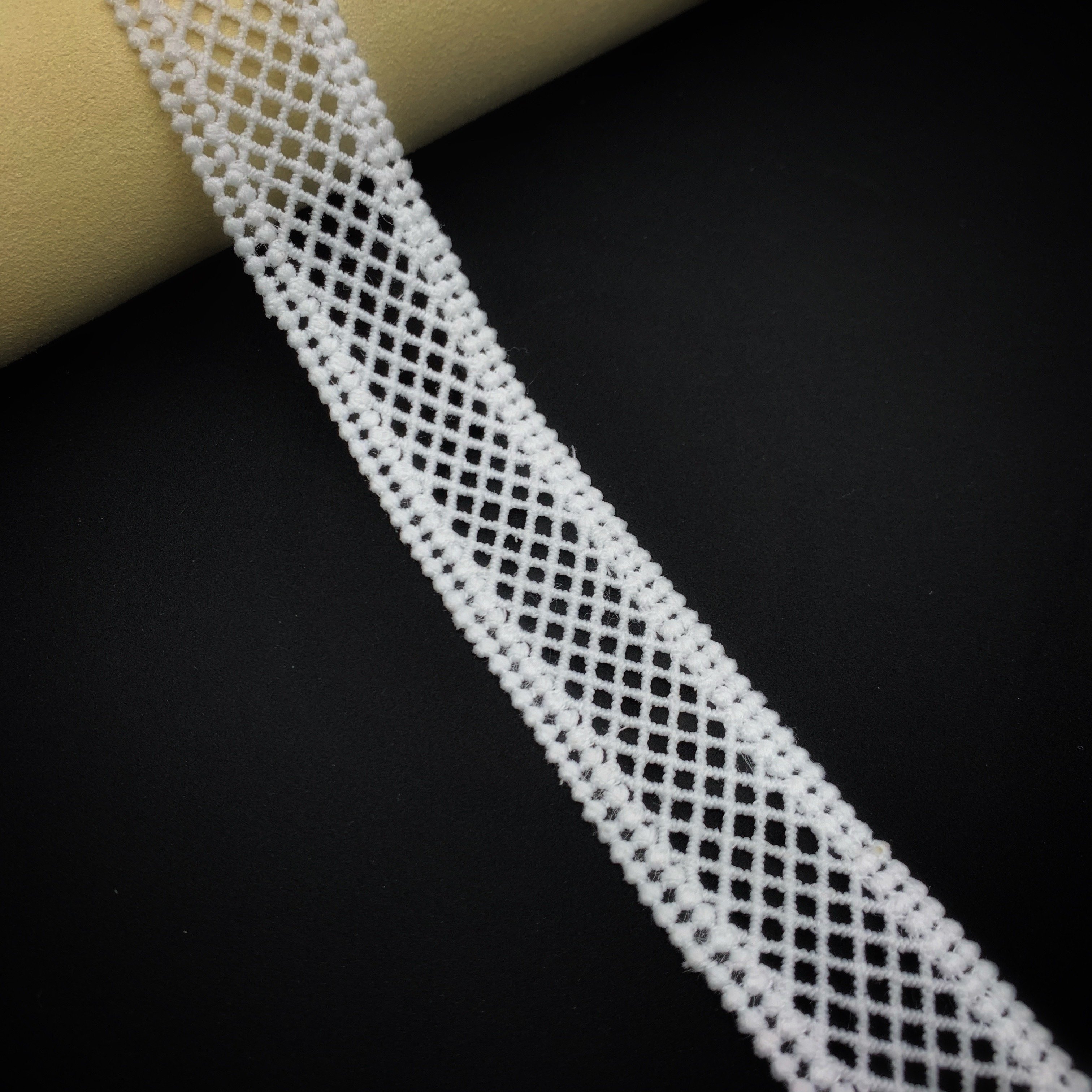 Wholesale Cheap Price Polyester Lace White High Quality Embroidery Fancy Milk Silk Lace Trim