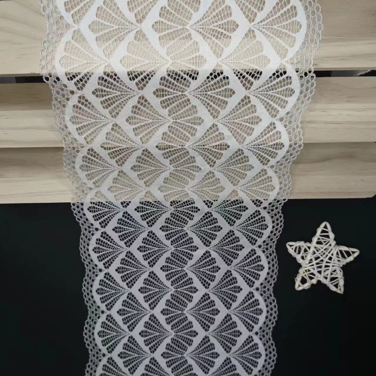 Nylon Spandex Lace Trim Fabrics for Women's Underwear Cheap Elastic Tulle Unique Features White Roll Knitted Customized Size
