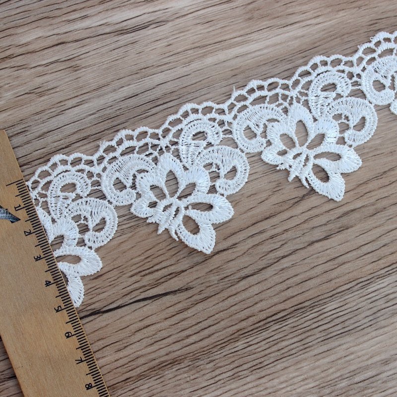 Zeal High Quality Vintage Polyester Fabric Custom Embroidered Crochet Lace Trim Stylish Border Pattern Decoration Wedding Dress