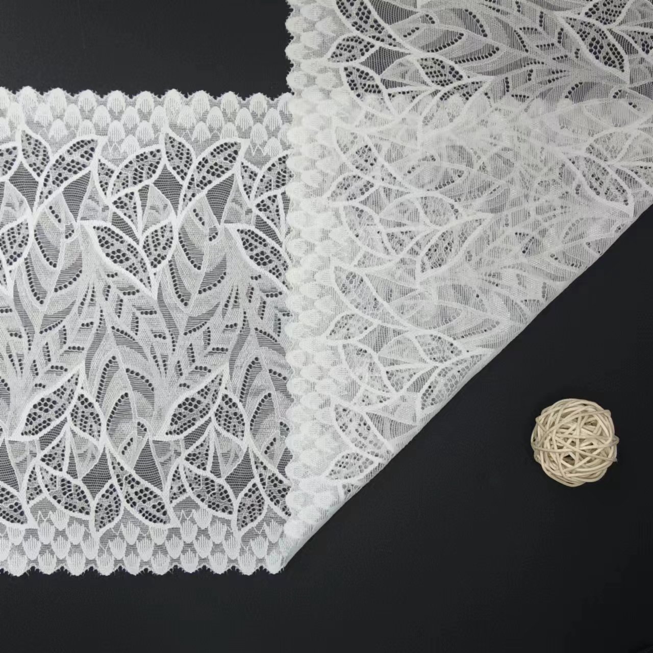 Elastic Big Flower Lace Trim Fashion Voile Nylon Spandex Stretch Lace Fabric Roll Knitted Trimming Chantilly