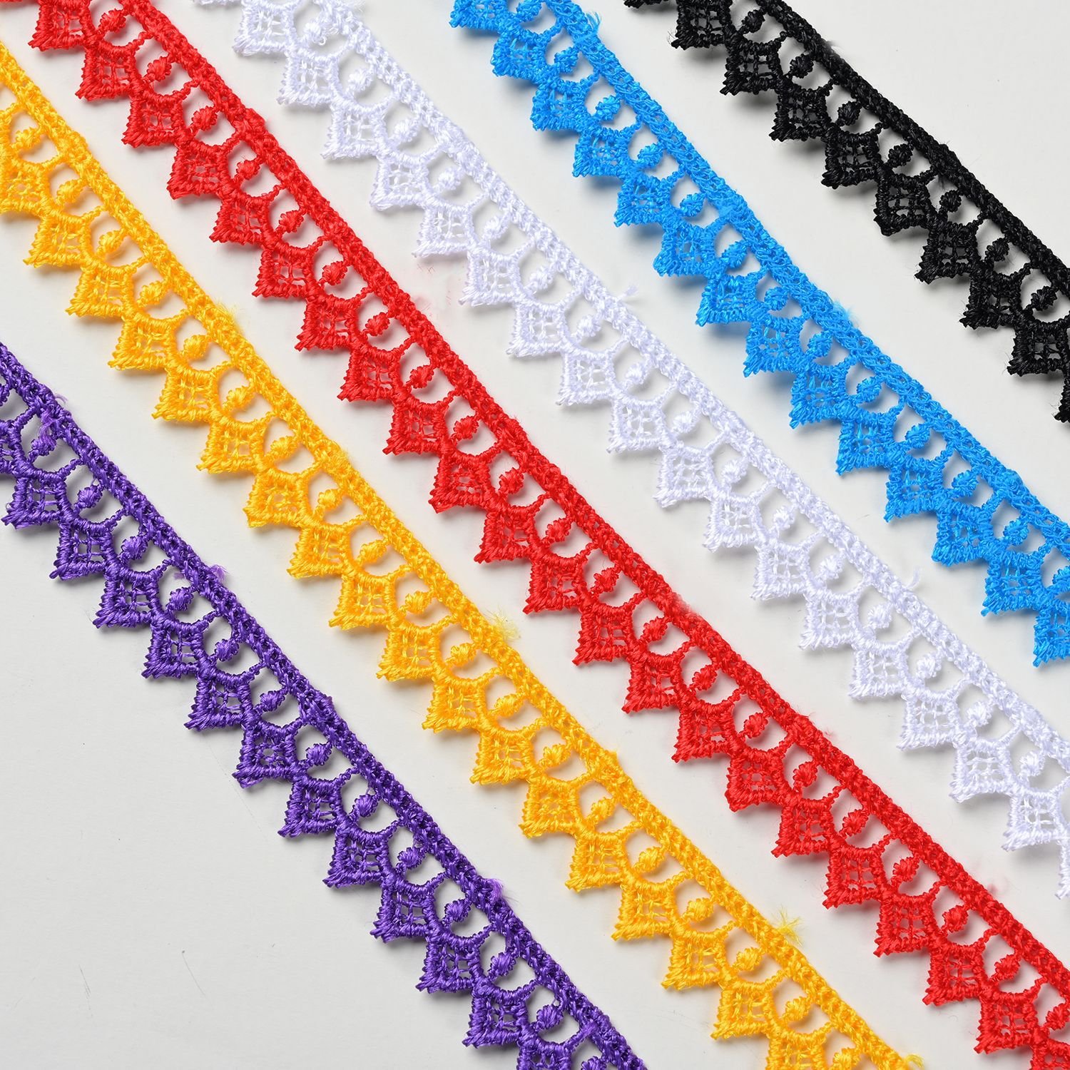 New Arrival Wholesale Lace Bridal Dress Border Chemical Embroidery Lace trim