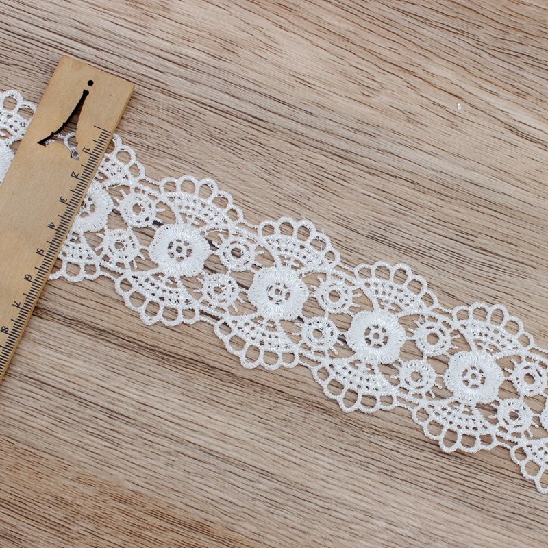 Zeal 100% Polyester Small Flower Dress Trims Water Soluble French Lace Decoration Guipure Crochet Lace Materials Wholesale