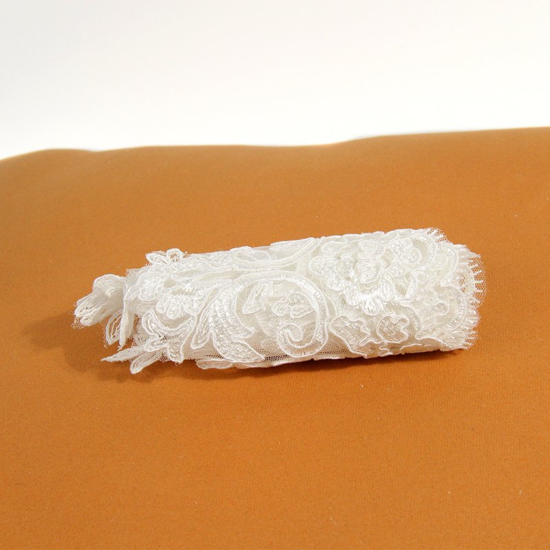 14.5 Centimeter Wide Garment Accessories, Polyester-made Sequined Cord Lace Trim for Wedding Brides