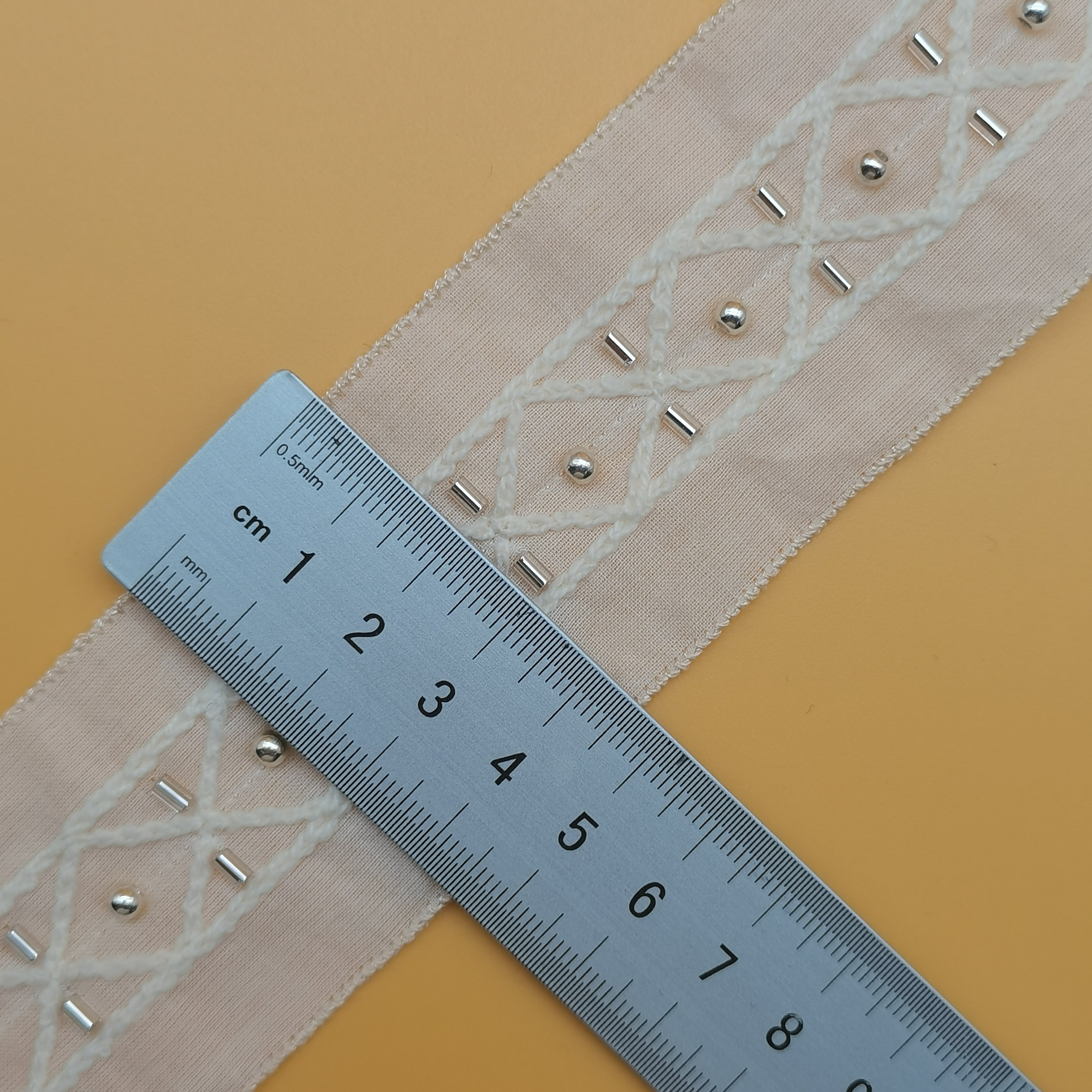 Wholesale 100% Cotton Top Fashion Pearl Trim Border Lace Trimmings with Beads Mesh Fabric for Women's Shoes Bags Dress Design