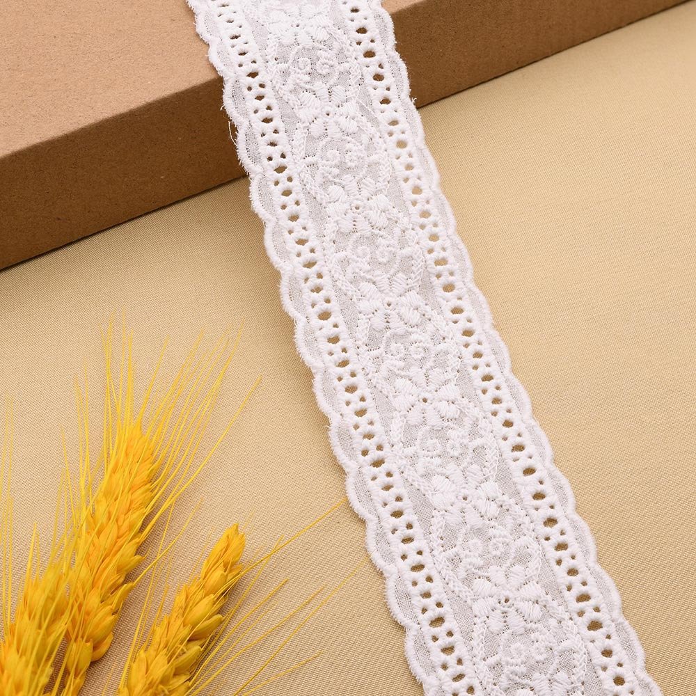 Customize Fabric 100% cotton high quality cord lace fabric Perforated Hollow Floral Embroidery Guipure Lace Trim Ribbon for bra