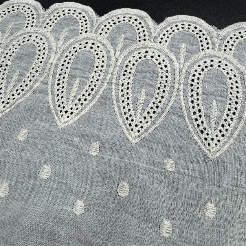 Fine woven cotton fabric carvend holes Trimming lace water soluble Embroidery border lace trim garment