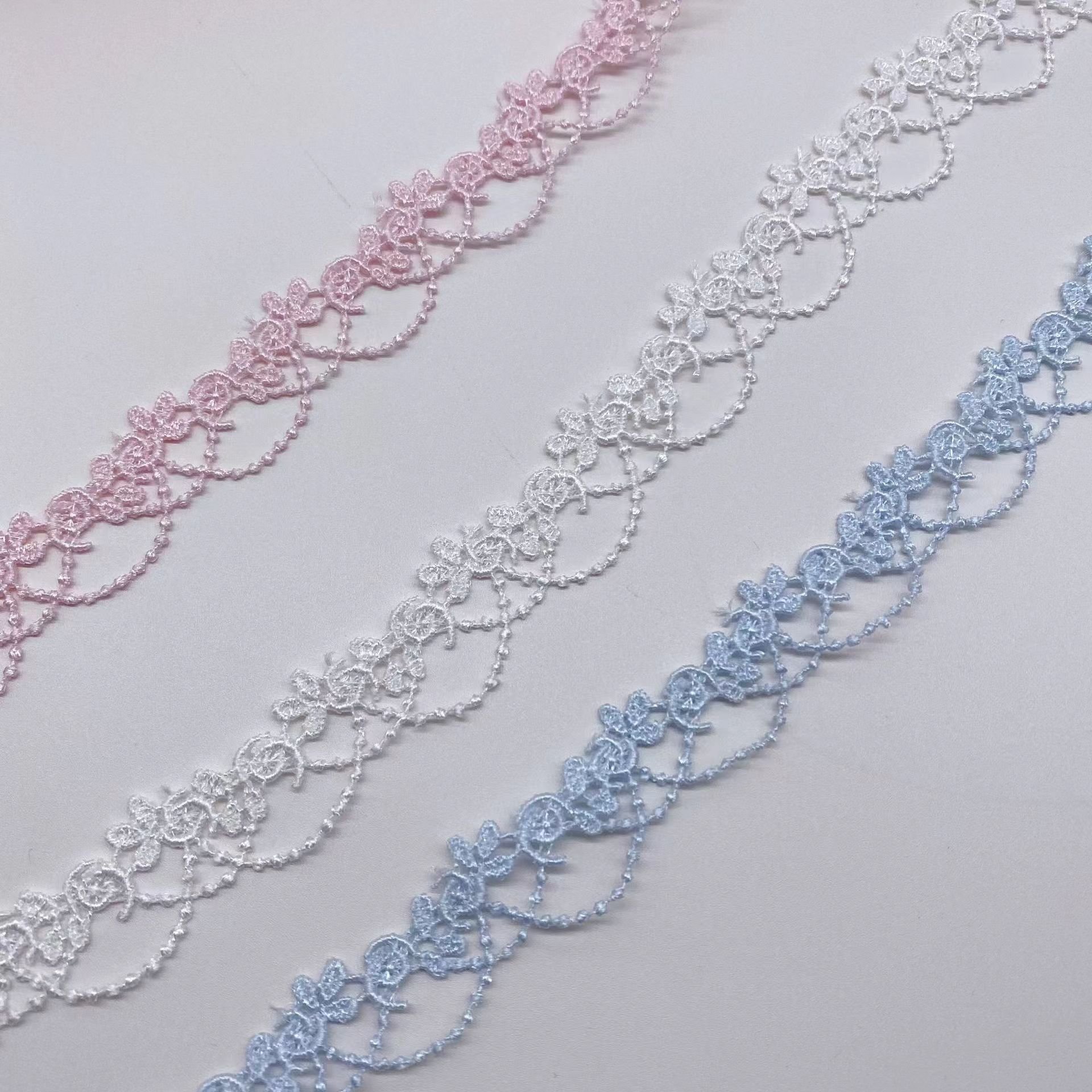 Low Price Green 2 cm Wide Embroidery Trim Lace Multi-color Polyester Flower Water Soluble Lace Trimming