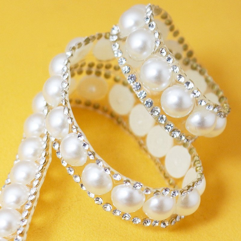 Wholesale rhinestone beaded pearl lace trim iron on for dresses