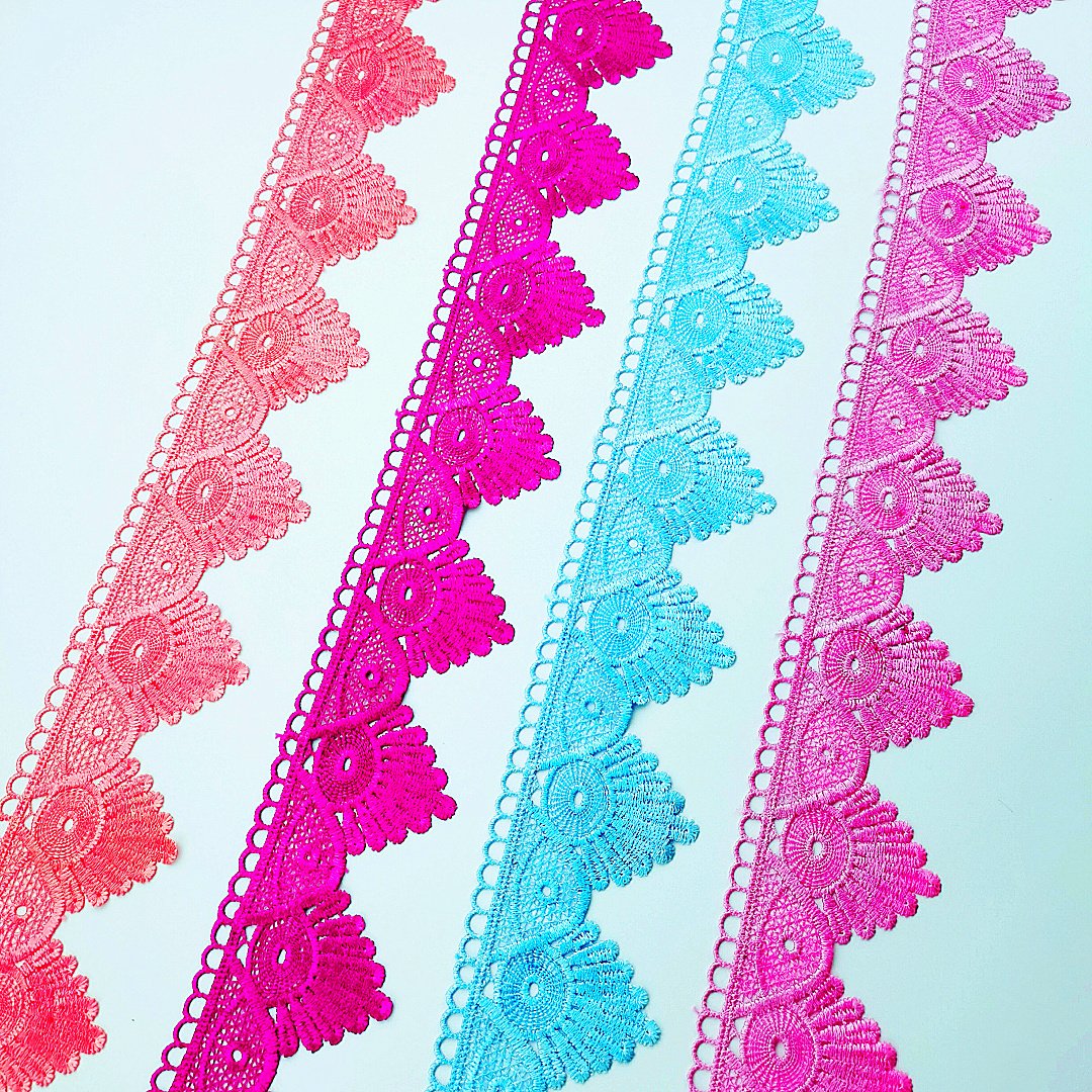 Hot Sale Wholesale New Professional Polyester Chemical Flower Fabric Lace Embroidery Trim
