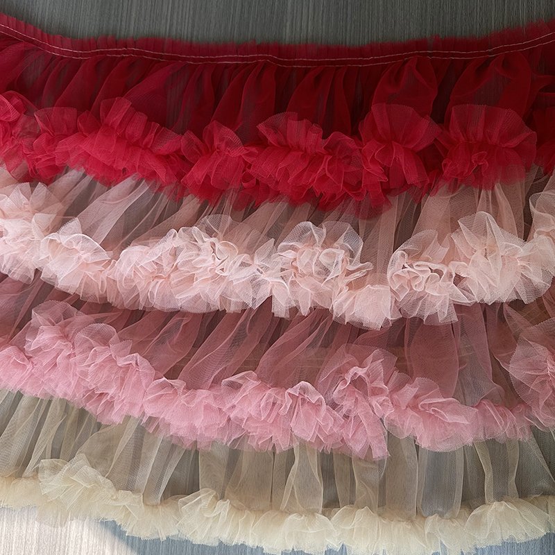 Factory Direct Sales 17cm Wide Diy Mesh Pleated Lace Trim Pleated Cake Skirt Doll Clothes Voile Lace Decorative