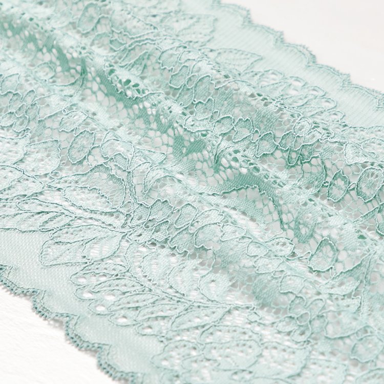 new design hot selling Lace Fabric Wholesale White 22cm Nylon Spandex Flower Elastic Lace Trim
