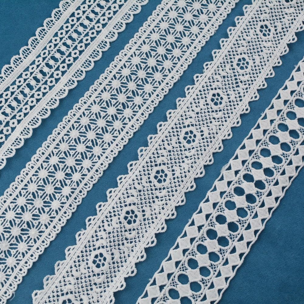 3d flower embroidered bridal lace trim polyester cotton white border guipure lace trim for dress