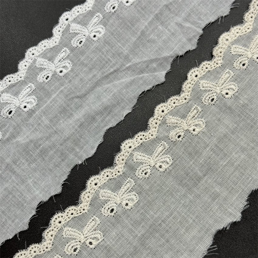 Fine woven cotton fabric carvend holes Trimming lace water soluble Embroidery border lace trim garment