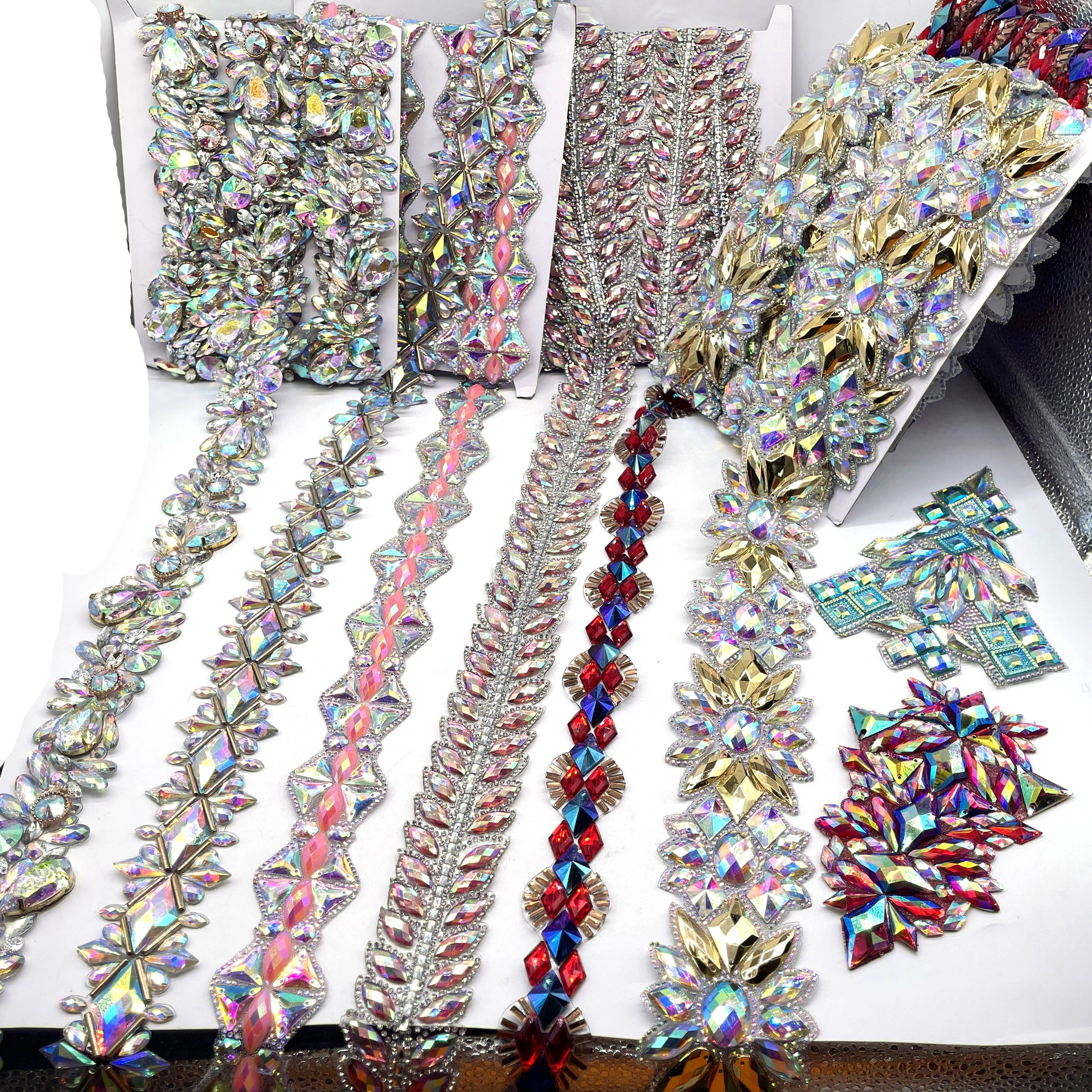 Custom Design Carnival Costume Rhinestone Iron on Trim Resin Diamond applique for carnival costumes accessories