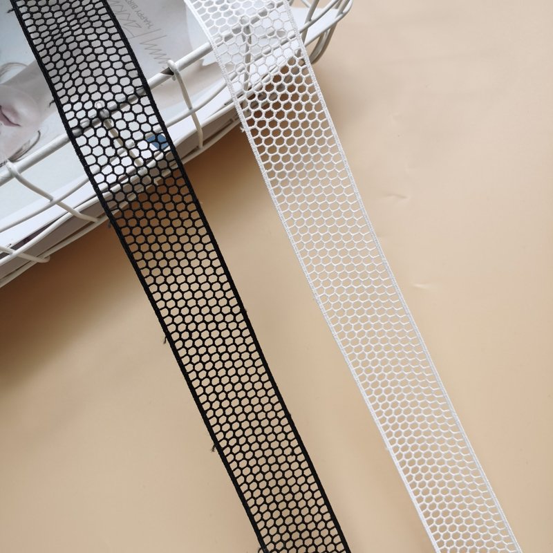 Stock Selling White Embroidery Polyester Fabric Lace Material Trimming Lace For Women's Clothes