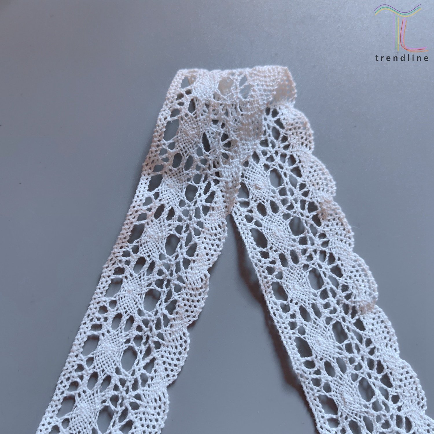4cm ivory white black three color option scalloped torchon cotton lace material trim