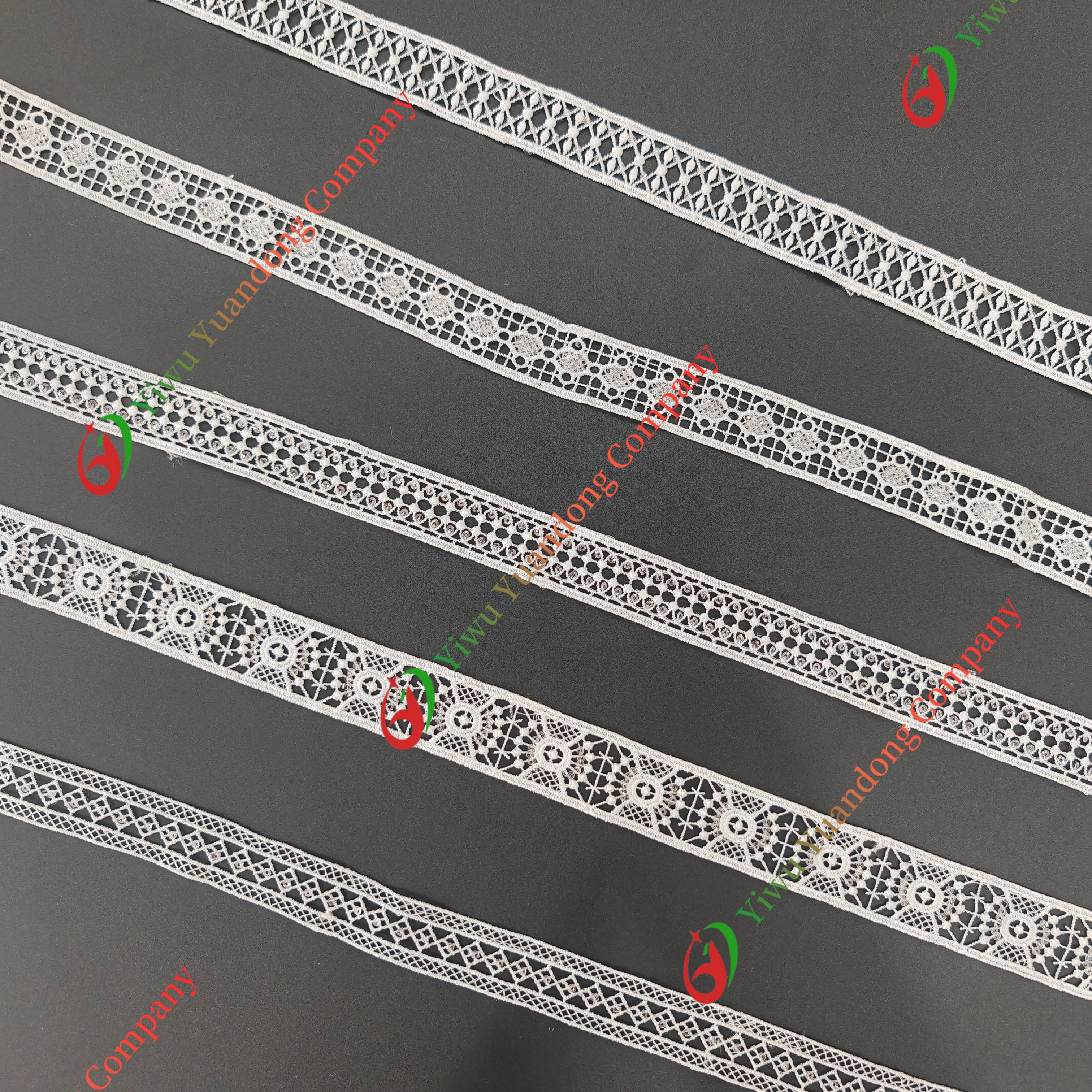 2024 hot sale Style Embroidered Polyester Fabric Watersoluble lace Flowers and Sequin chemical Lace Trim