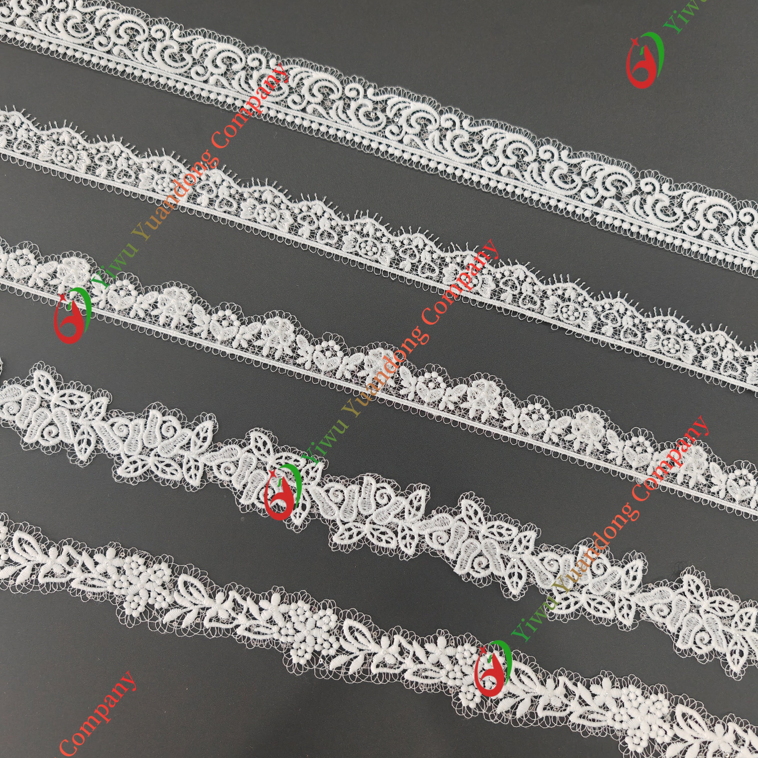 2024 hot sale Style Embroidered Polyester Fabric Watersoluble lace Flowers and Sequin chemical Lace Trim