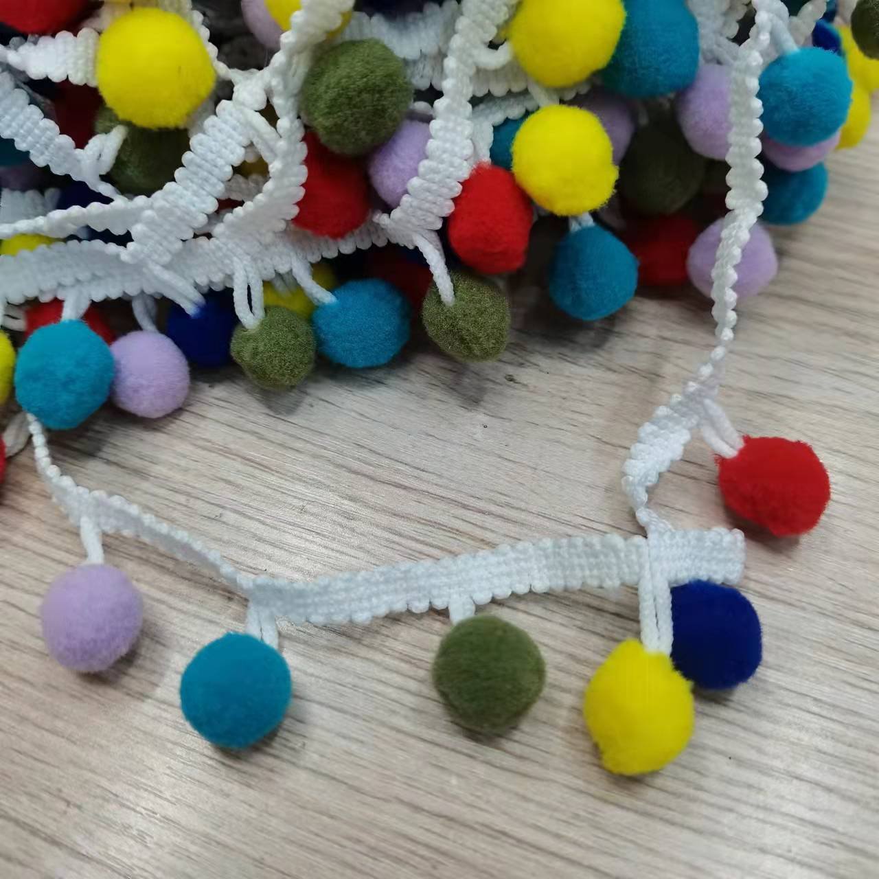 affinity fast delivery Wholesale 3D colorful Ball Fringe trimmings Pom Pom trim