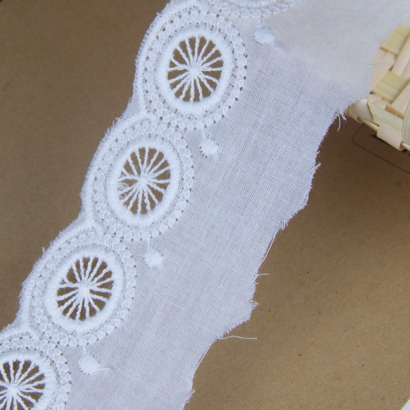 Newest Diy Manual Cotton Material White Embroidery Tulle Eyelet Lace Trim