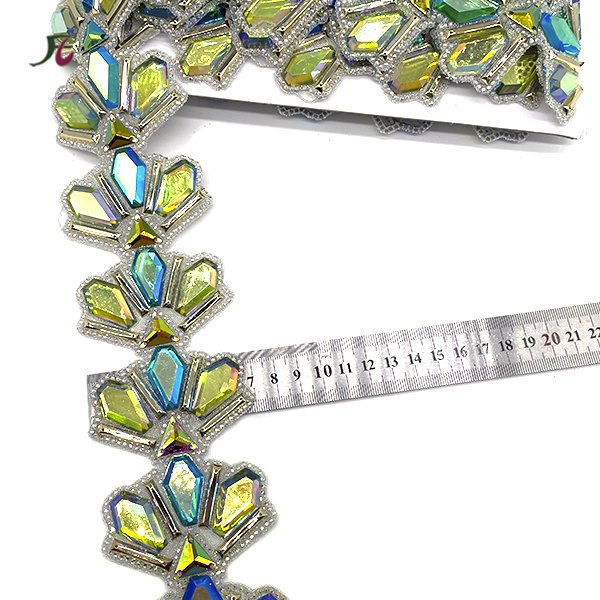 2024 Carnival Costume Jewelry Kit Iron-On Rhinestone Resin Trimming with Gem Applique for DIY Craft on Shoes Bags Garments