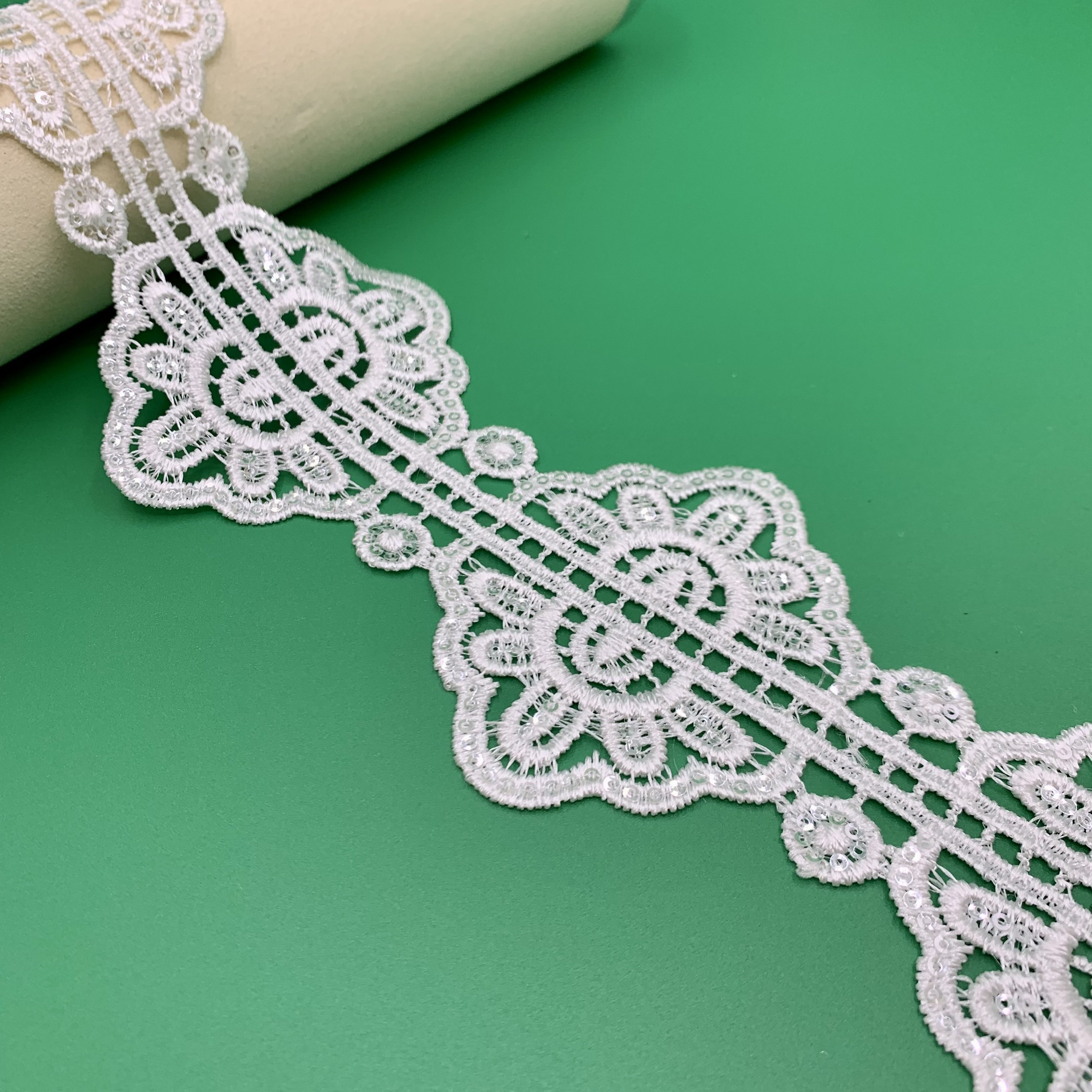 High Quality Luxury White Lace Clothing Accessories Embroidery Water Soluble Sequin Lace Trim