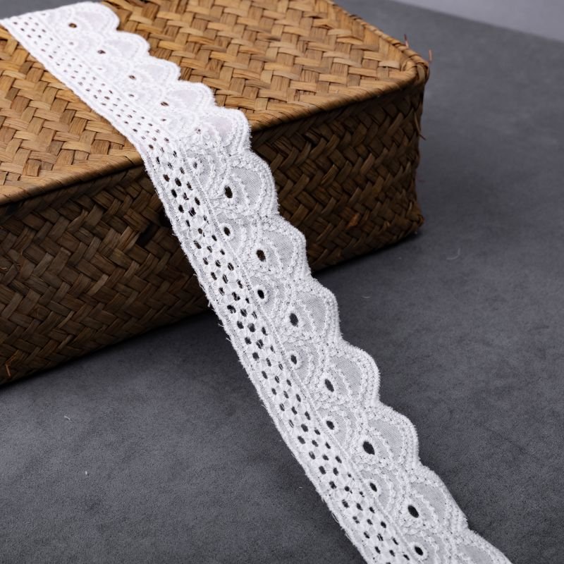 New Arrival 6cm Width White Embroidery Eyelet 100 Cotton Lace Trim For Ladies Dress