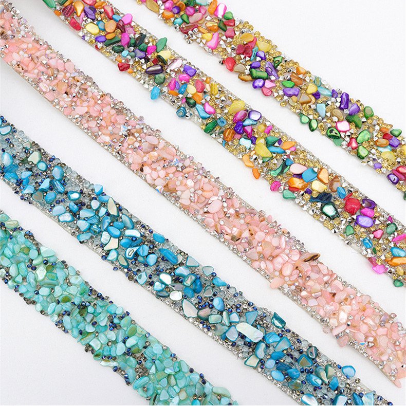 High Quality Wholesale Ethnic Sequins Trimming Strip Rhinestone Glitter Trim Luxury Sequin Shining Rhinestone trim Sticker