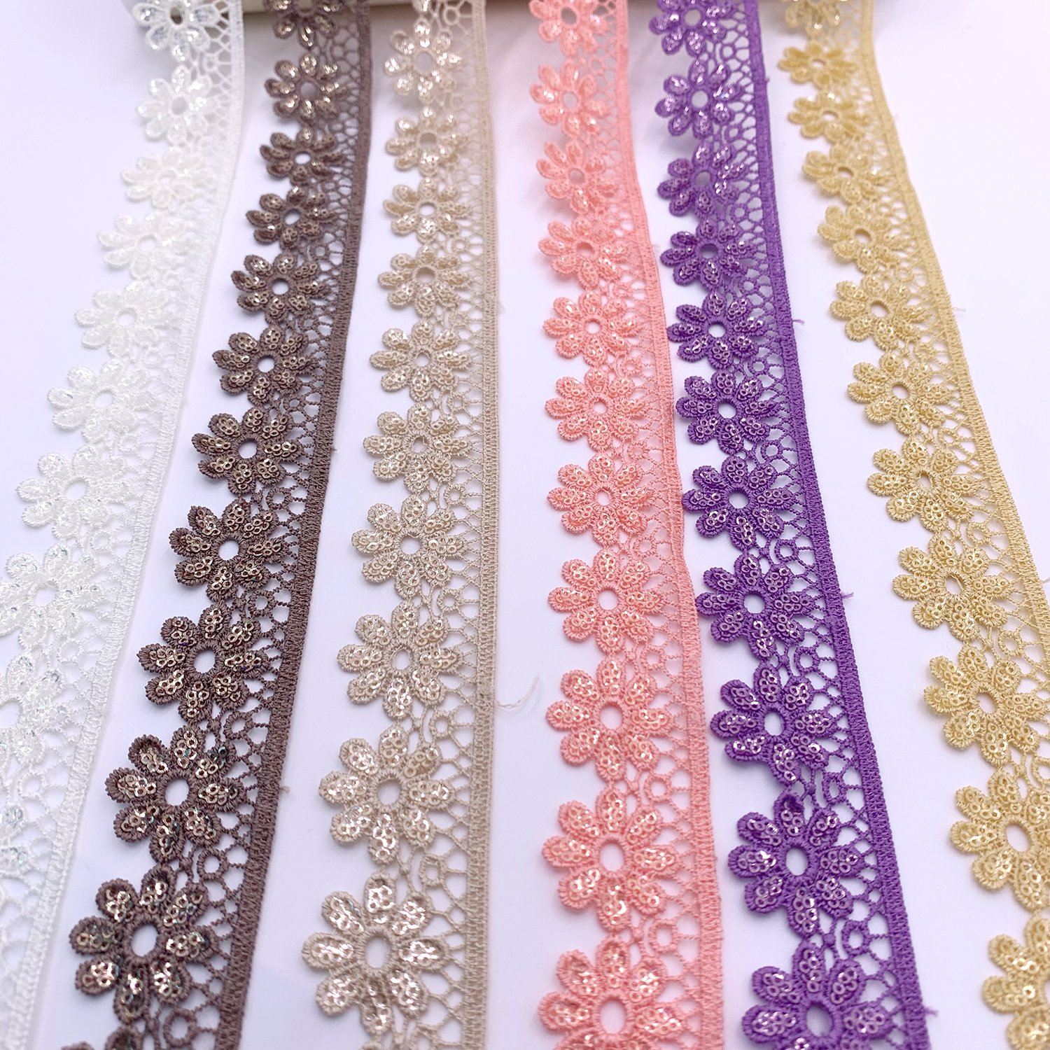 Garment Accessories Bright Shiny Lace Luxury Exquisite Polyester Border Sequin Gpo Lace Trim