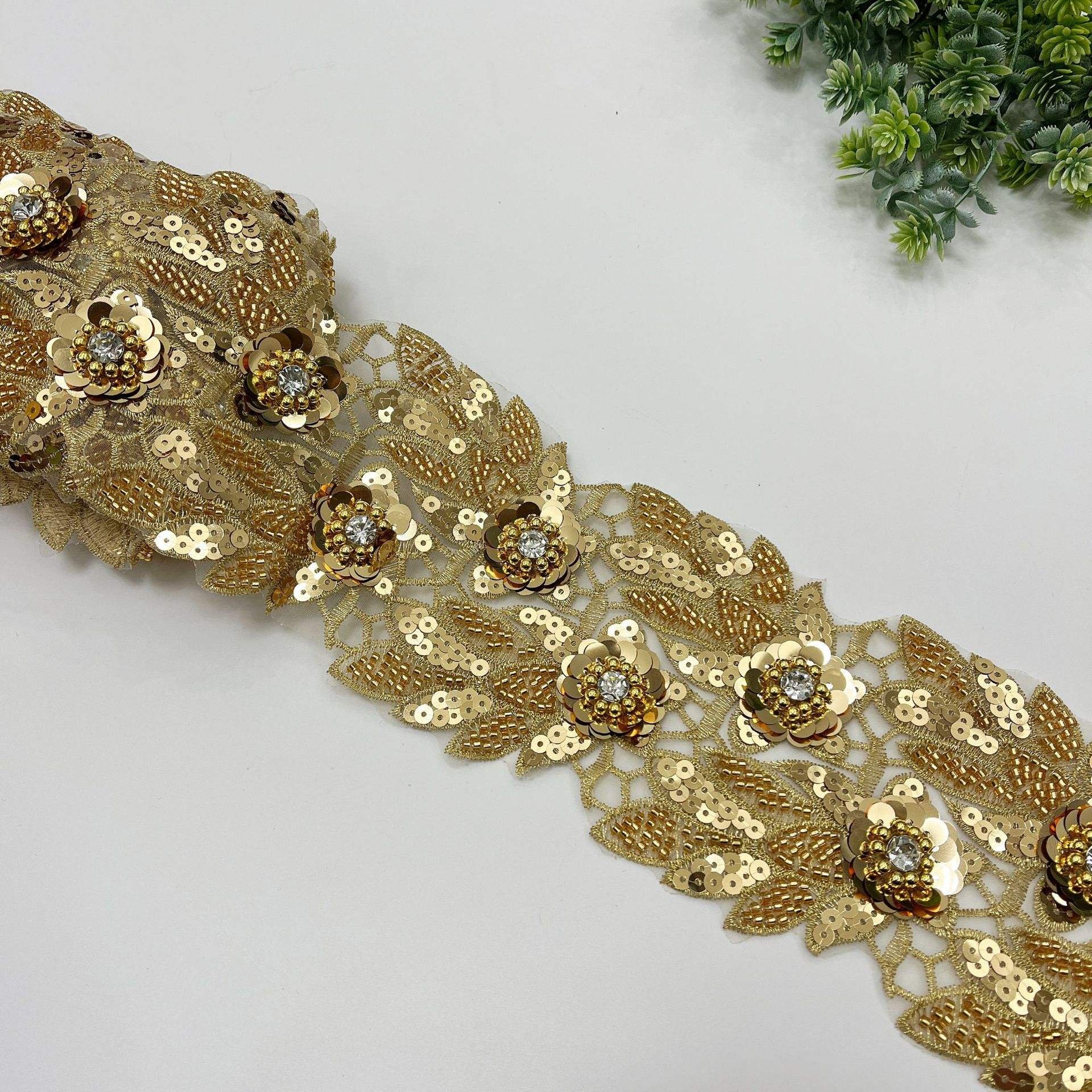 Wholesale African Beaded Bridal Flower Lace Fabric Women Sexy Guipure Border Lace Trim Embroidery