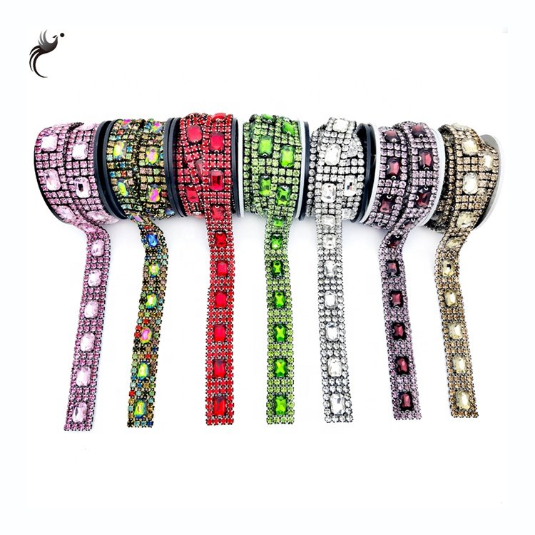 Factory price mesh drill square glass hand stitched glue glass crystal Chain Trim
