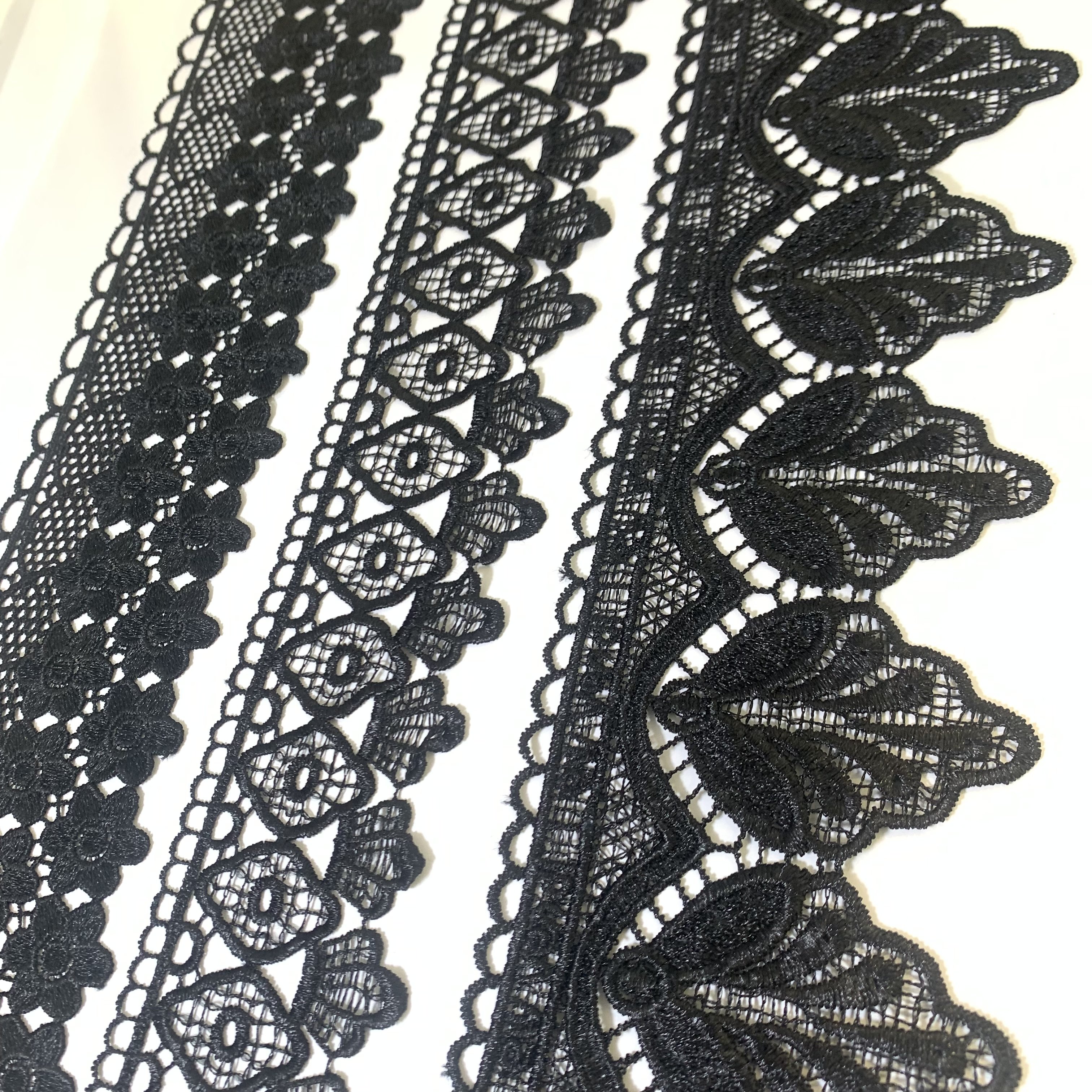 Fashion High Quality Guipure Lace Fabric Black Fancy Embroidery Polyester Lace Trim