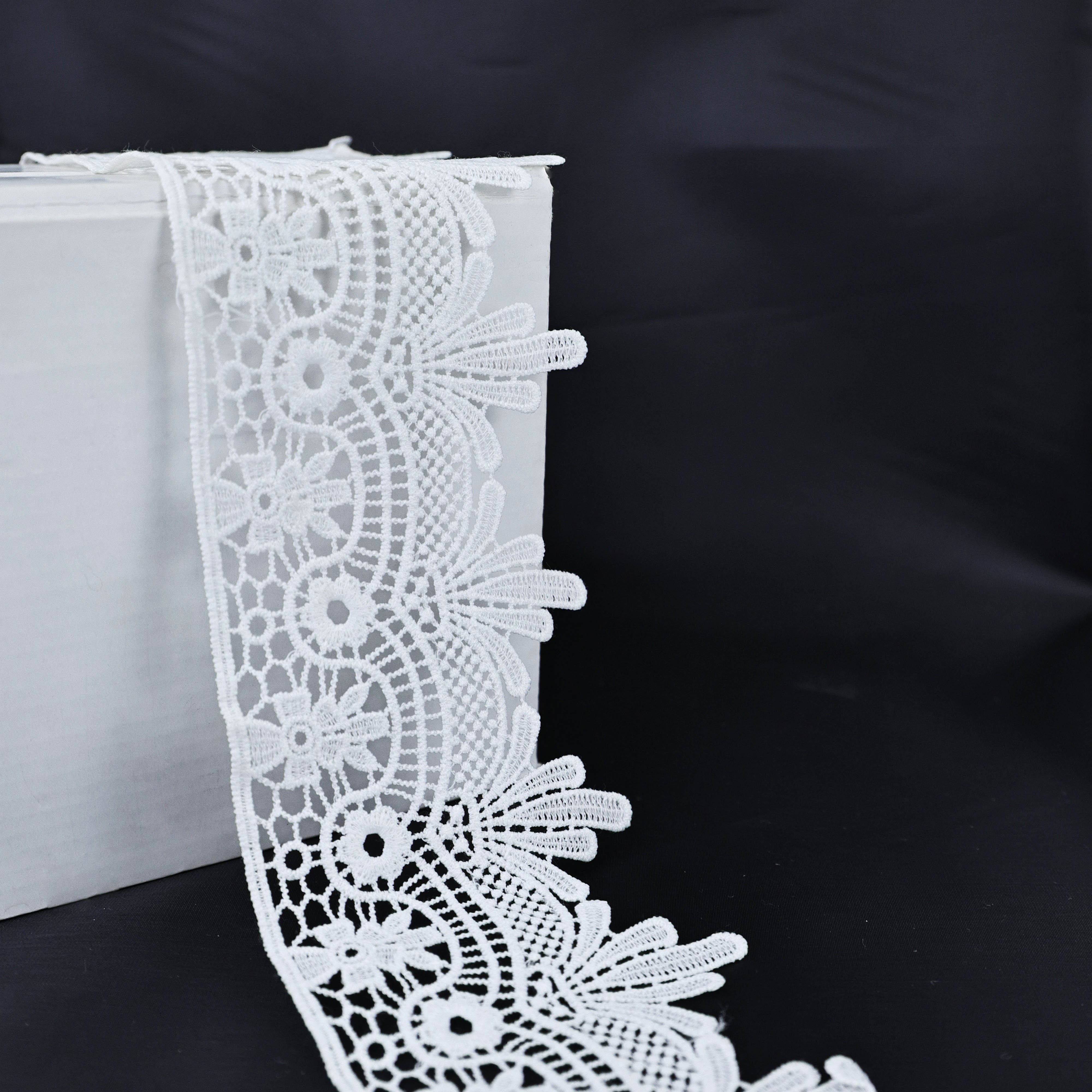 Wholesale Factory Embroidered Guipure Chemical Lace Trim