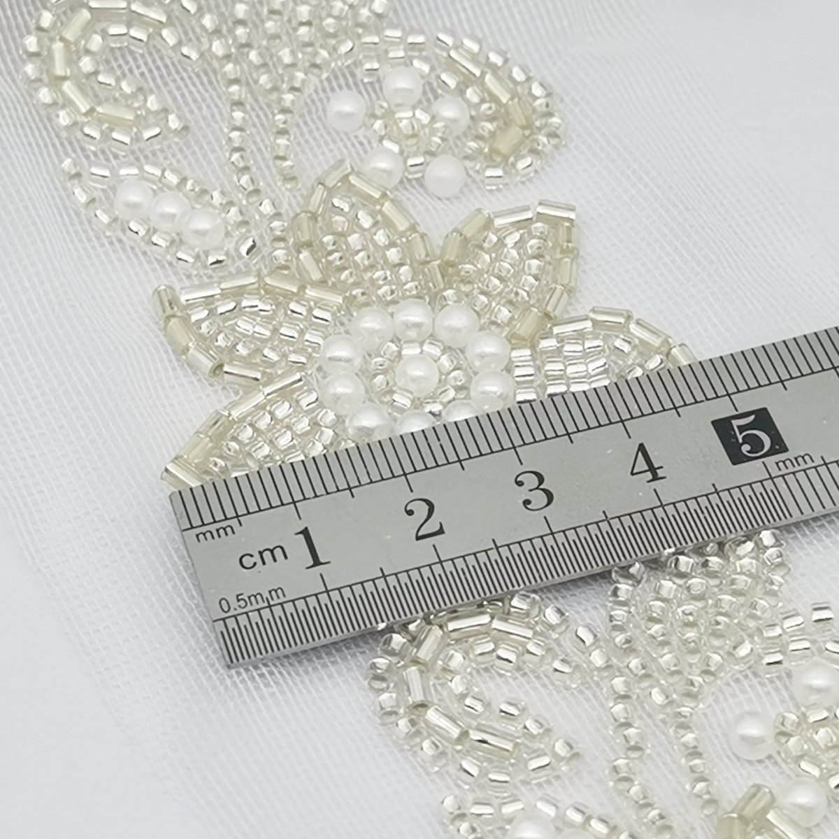 Guangdong Shantou factory Ba oli Chi clothing accessories free sample robe belt wedding glitter beads lace trim