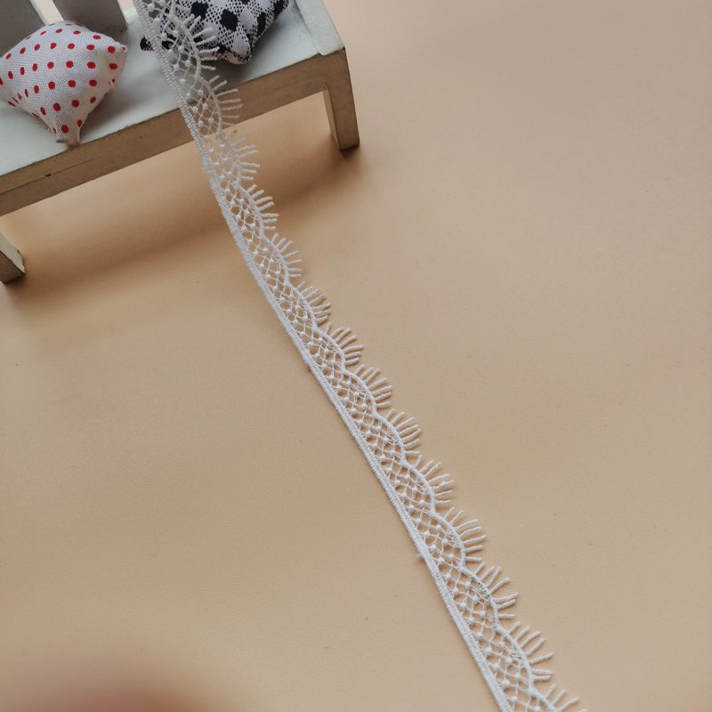 Water Soluble 100% Polyester Trimming Chemical Embroidered White Lace Trim 1.3cm width Sewing Trim Lace