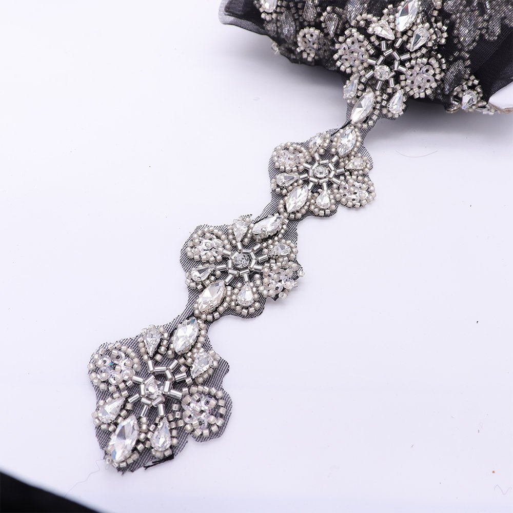 2024 Wedding Dresses Beaded Lace Trim Handsewing Rhinestones Beaded Bridal Trim By The Yard