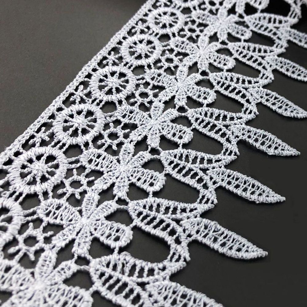 Vintage water soluble lace trim for skirt collar
