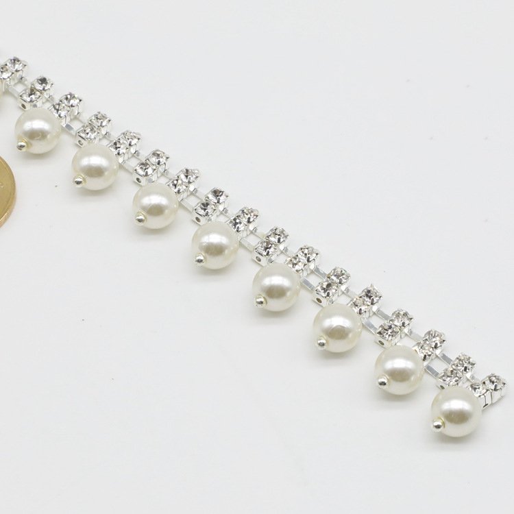 Wholesale Vintage Mental Welding Claw Crafts Glass Pearl Crystal Cup Chain Rhinestone Trim Garment Accessories Rhinestone