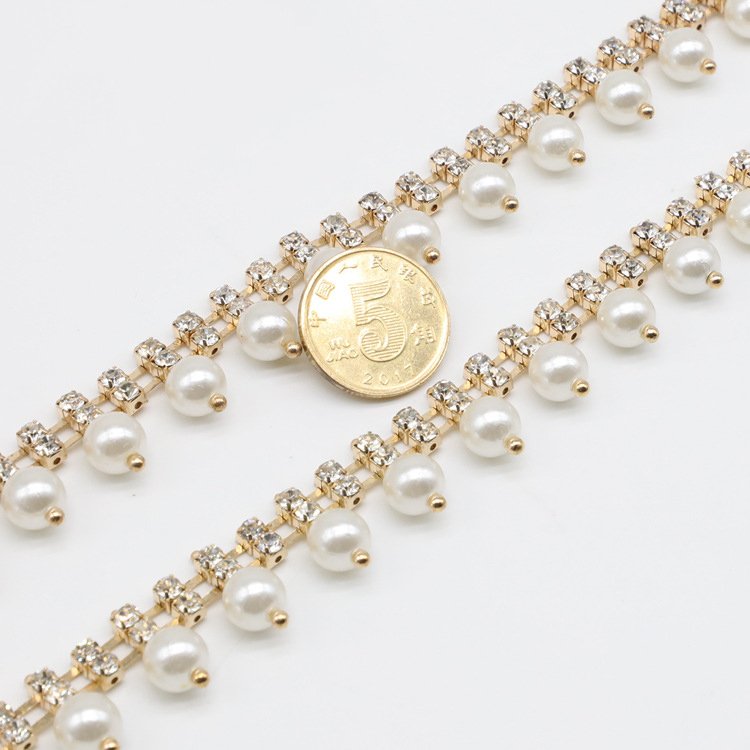 Wholesale Vintage Mental Welding Claw Crafts Glass Pearl Crystal Cup Chain Rhinestone Trim Garment Accessories Rhinestone