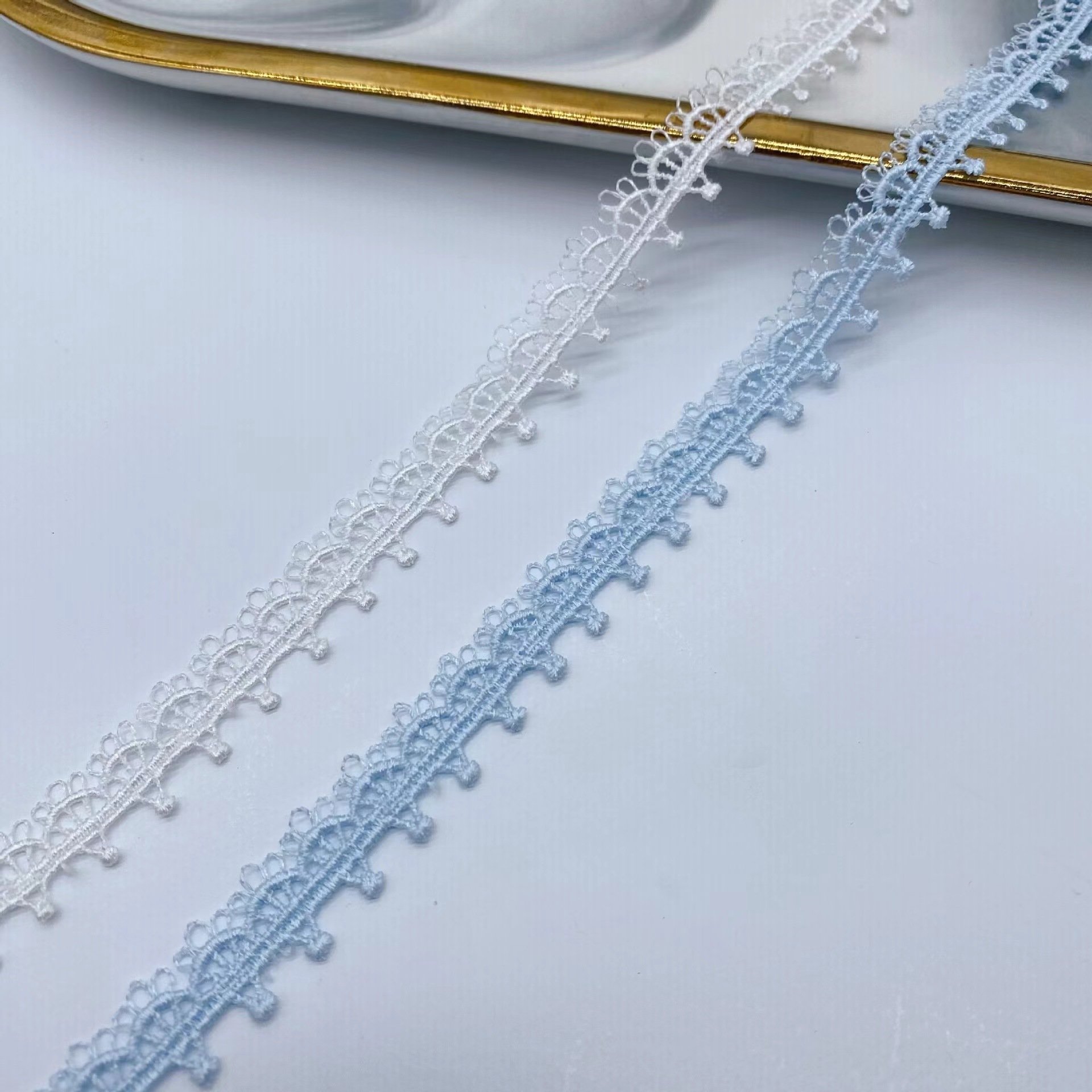 Factory Wholesale Shiny Polyester Chemical Lace Multiple Colors Water Soluble Embroidery Lace Trim For Garment Accessories
