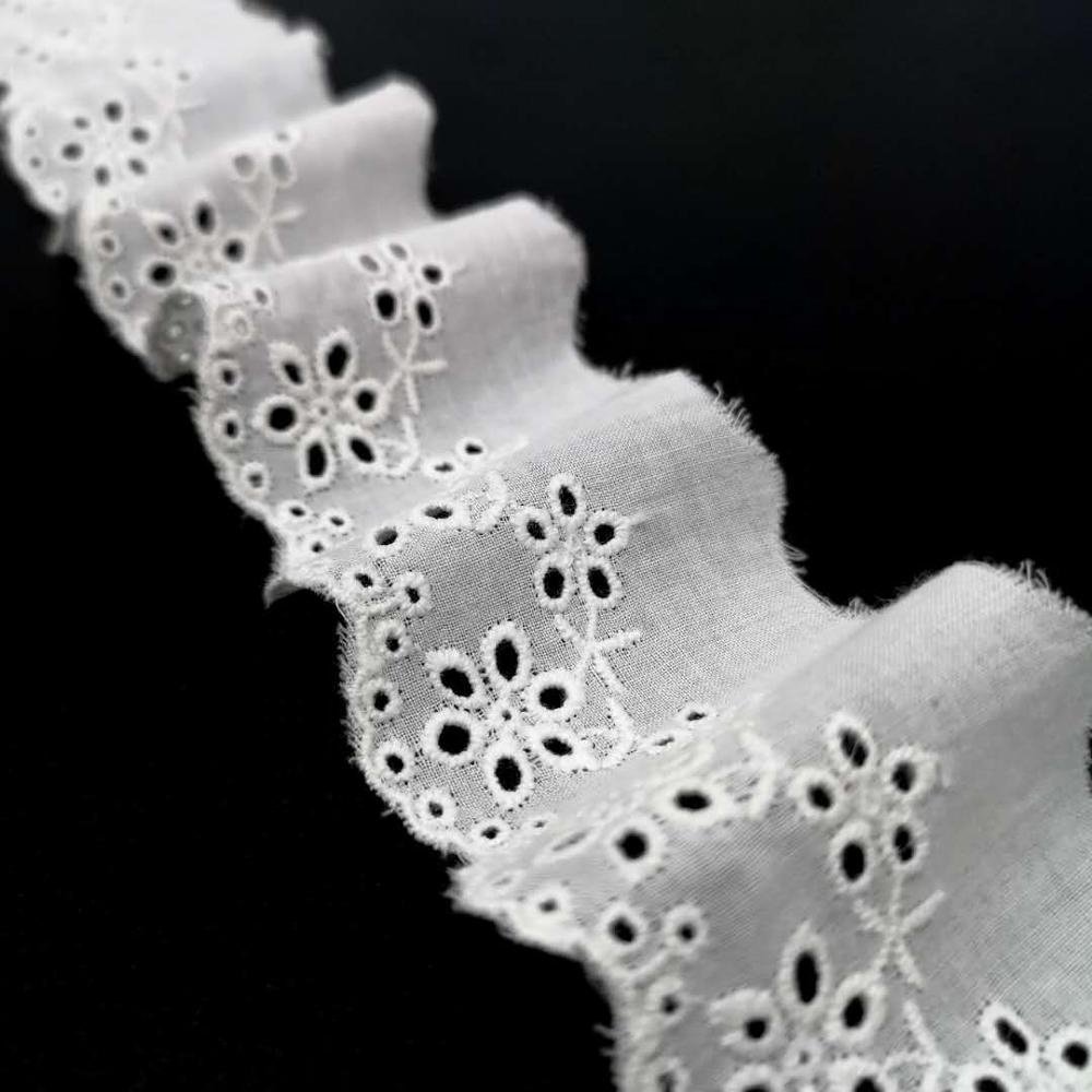 New wholesale embroidery designs flower lace White color cotton eyelet lace trim for clothing